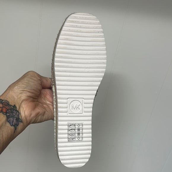 NWOT Michael Kors Lenny Signature Logo Jacquard Slip-On Espadrilles Size 9 - Picture 6 of 12